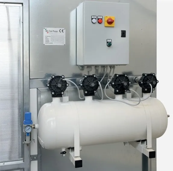 DRY Suction Wall — Compressed air tank for reverse-blow cleaning system