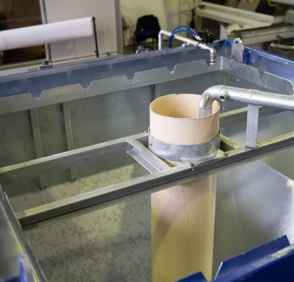 Easy Compact — Dirty water inlet pipe.