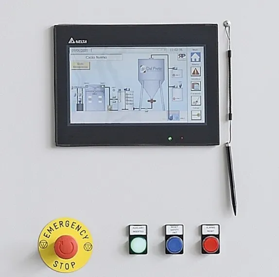 Mini Compact M 2.1 — Control panel with 10” touchscreen for managing all plant operations.