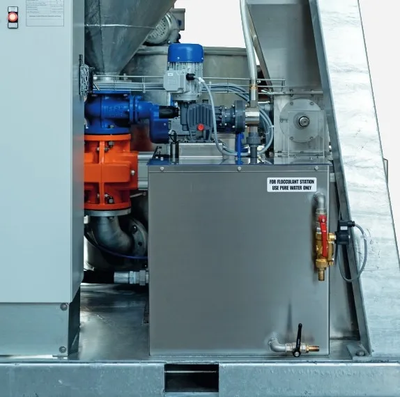 Mini Compact M 3.1 Premium — Automatic flocculant dosing station.