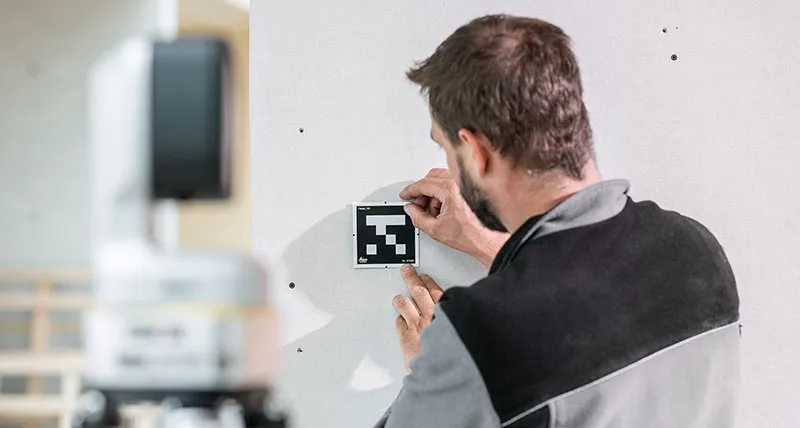 Leica vTarget — automated relocation lets you reposition the sensor in seconds without losing accuracy.